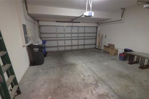 Townhouse in Tampa, Florida 3 bedrooms, 154.68 sq.m. № 1902491 - photo 5