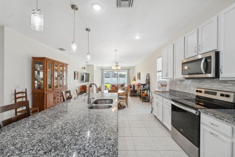 Villa ou maison à vendre à Spring Hill, Floride: 3 chambres, 202.99 m2 № 1795107 - photo 12