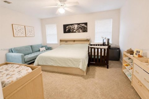 Duplex à vendre à Orlando, Floride: 3 chambres, 141.86 m2 № 2398612 - photo 18