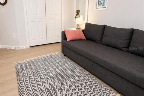 Duplex à vendre à Orlando, Floride: 3 chambres, 141.86 m2 № 2398612 - photo 10