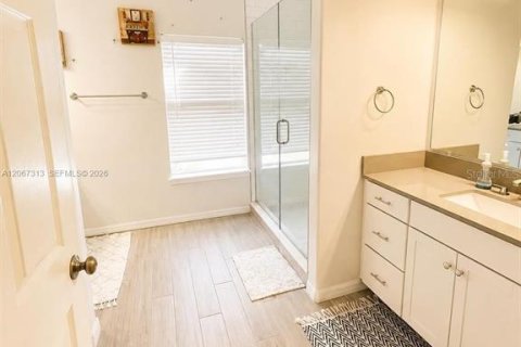 Duplex à vendre à Orlando, Floride: 3 chambres, 141.86 m2 № 2398612 - photo 21