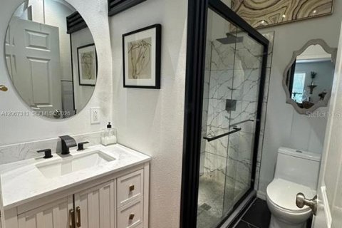 Duplex à vendre à Orlando, Floride: 3 chambres, 141.86 m2 № 2398612 - photo 7