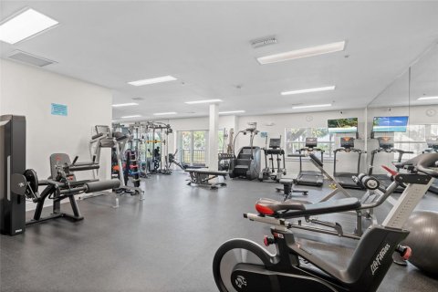 Condo in Saint Petersburg, Florida, 2 bedrooms  № 1740719 - photo 14