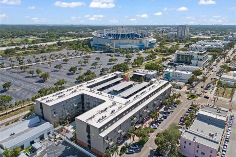 Condo in Saint Petersburg, Florida, 2 bedrooms  № 1740719 - photo 19