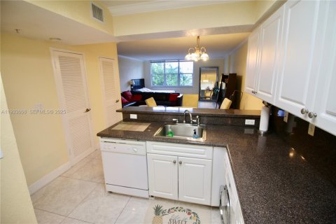 Снять в аренду кондоминиум в Холливуд, Флорида 54.81м2, № 1991962 - фото 19