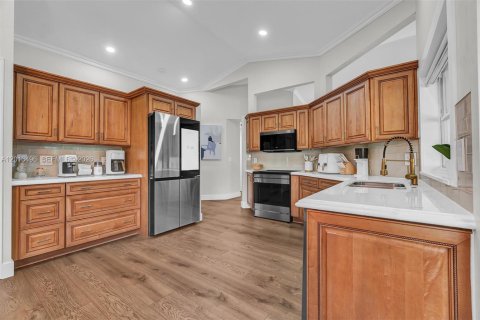 Villa ou maison à vendre à Coral Springs, Floride: 4 chambres, 231.14 m2 № 2075811 - photo 6