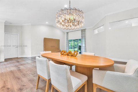 Villa ou maison à vendre à Coral Springs, Floride: 4 chambres, 231.14 m2 № 2075811 - photo 29
