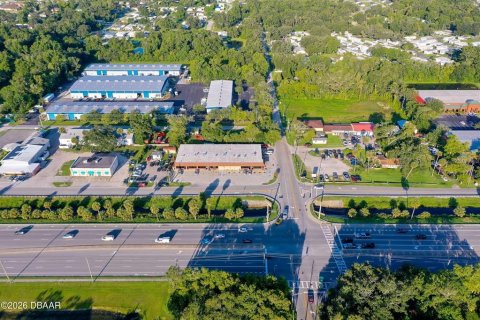 Immobilier commercial à vendre à Daytona Beach, Floride: 1170.57 m2 № 2128305 - photo 11