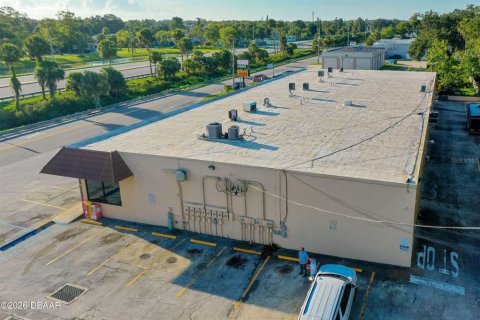 Immobilier commercial à vendre à Daytona Beach, Floride: 1170.57 m2 № 2128305 - photo 6