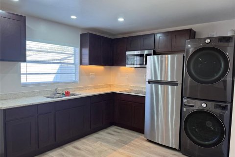 Appartement à louer à Tampa, Floride: 42.74 m2 № 2385829 - photo 4