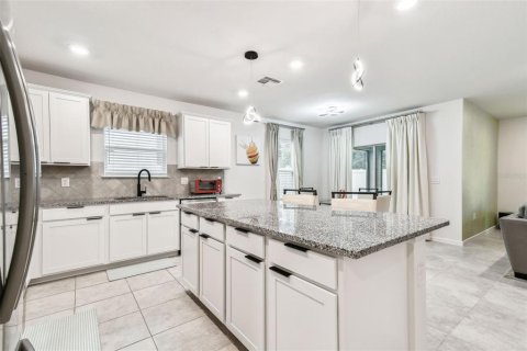 House in Wesley Chapel, Florida 4 bedrooms, 171.87 sq.m. № 1520652 - photo 11