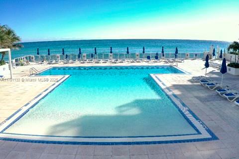 Condo in Hollywood, Florida, 1 bedroom  № 1708666 - photo 26