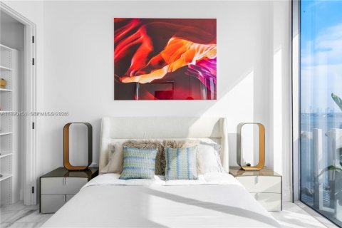 Condo in Miami, Florida, 1 bedroom  № 2057680 - photo 22