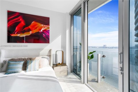 Condo in Miami, Florida, 1 bedroom  № 2057680 - photo 20