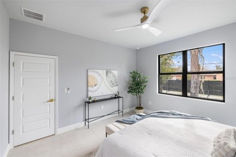 Villa ou maison à vendre à North Port, Floride: 4 chambres, 153.29 m2 № 2403388 - photo 19