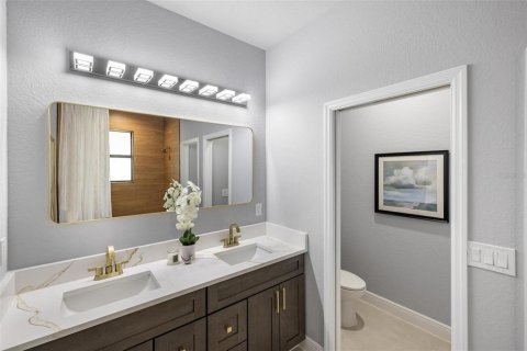 Villa ou maison à vendre à North Port, Floride: 4 chambres, 153.29 m2 № 2403388 - photo 22