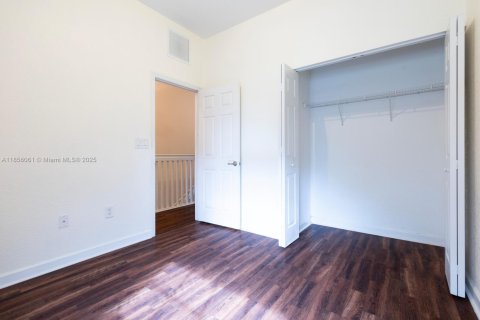 Copropriété à louer à Cutler Bay, Floride: 3 chambres, 123.1 m2 № 1880066 - photo 9