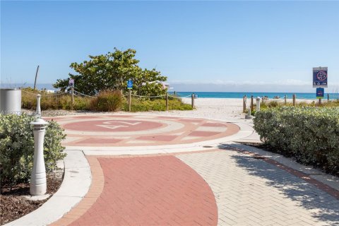 Hôtel, hôtellerie à vendre à Miami Beach, Floride: 27.87 m2 № 1995123 - photo 14