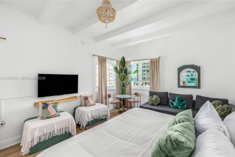 Hôtel, hôtellerie à vendre à Miami Beach, Floride: 27.87 m2 № 1995123 - photo 9