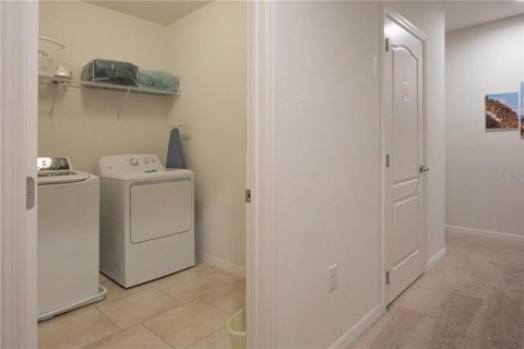 Adosado en venta en Davenport, Florida, 4 dormitorios, 202.9 m2 № 1914691 - foto 22