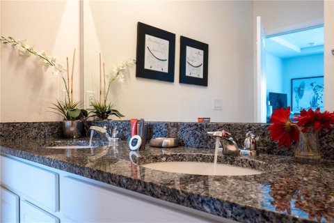 Adosado en venta en Davenport, Florida, 4 dormitorios, 202.9 m2 № 1914691 - foto 19