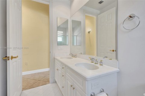 Villa ou maison à vendre à Hollywood, Floride: 3 chambres, 145.02 m2 № 2045269 - photo 12