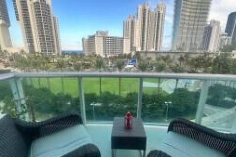Condominio en alquiler en Sunny Isles Beach, Florida, 1 dormitorio, 93.37 m2 № 2271241 - foto 24