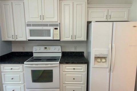 House in Ocala, Florida 2 bedrooms, 153.29 sq.m. № 1868926 - photo 16