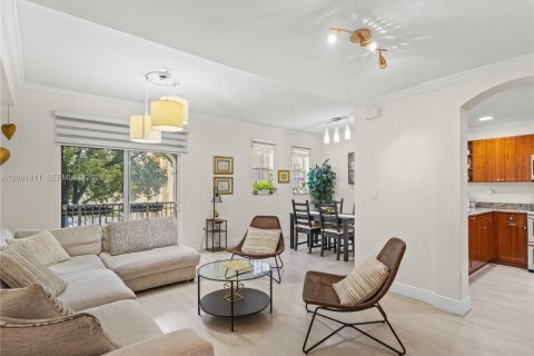 Condo à Doral, Floride, 3 chambres  № 2282256
