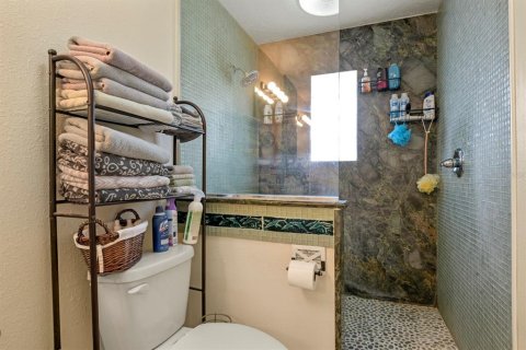 Купить виллу или дом в Аполло-Бич, Флорида 10 комнат, 144м2, № 2223277 - фото 21