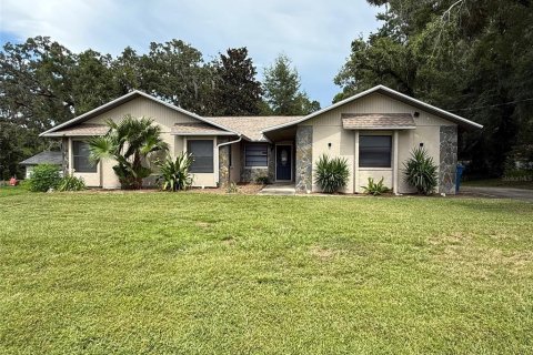 Villa ou maison à vendre à Brooksville, Floride: 5 chambres, 199.09 m2 № 1827838 - photo 1