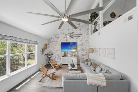 Casa en venta en St. Lucie, Florida, 3 dormitorios, 174.28 m2 № 2078365 - foto 18