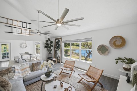 Casa en venta en St. Lucie, Florida, 3 dormitorios, 174.28 m2 № 2078365 - foto 20