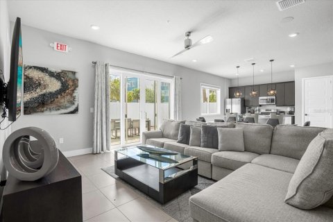 Condominio en venta en Four Corners, Florida, 3 dormitorios, 138.52 m2 № 1337215 - foto 8