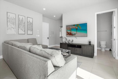 Condominio en venta en Four Corners, Florida, 3 dormitorios, 138.52 m2 № 1337215 - foto 9