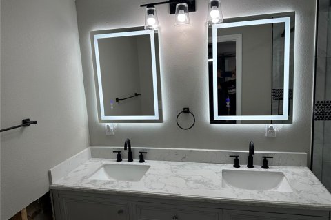 Casa en venta en Saint Petersburg, Florida, 3 dormitorios, 151.43 m2 № 1509676 - foto 4
