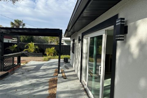 Casa en venta en Saint Petersburg, Florida, 3 dormitorios, 151.43 m2 № 1509676 - foto 20