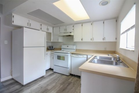 Apartment in Lakeland, Florida 2 bedrooms, 91.97 sq.m. № 2379679 - photo 6