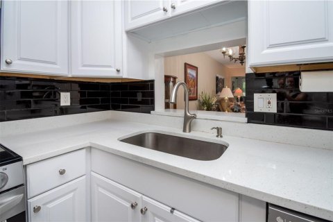 Villa ou maison à vendre à Dunedin, Floride: 2 chambres, 81.29 m2 № 1831839 - photo 12