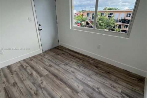 Appartement à louer à Miami, Floride: 1 chambre, 39.48 m2 № 1933351 - photo 6