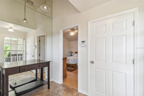 House in Tampa, Florida 3 bedrooms, 123.47 sq.m. № 1803844 - photo 16