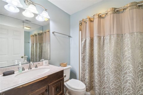 House in Tampa, Florida 3 bedrooms, 123.47 sq.m. № 1803844 - photo 30