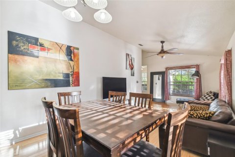 Casa en venta en Tampa, Florida, 3 dormitorios, 123.47 m2 № 1803844 - foto 24