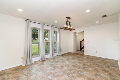 Villa ou maison à vendre à Melbourne, Floride: 4 chambres, 217.58 m2 № 1539029 - photo 5