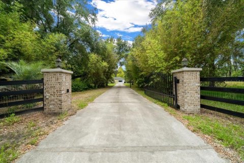Купить виллу или дом в Майкэнопи, Флорида 5 комнат, 132.48м2, № 1832070 - фото 8