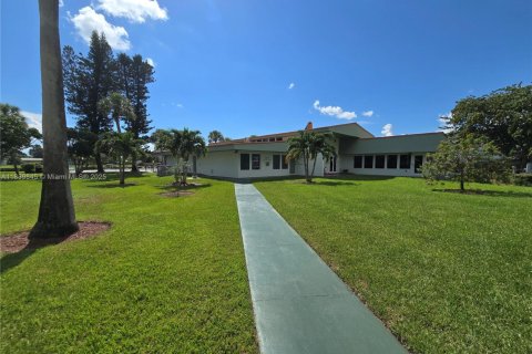 Condominio en venta en Hollywood, Florida, 1 dormitorio, 72.46 m2 № 2034709 - foto 13