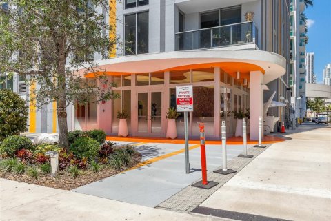 Снять в аренду кондоминиум в Майами, Флорида 1 спальня, 79.15м2, № 1952104 - фото 6