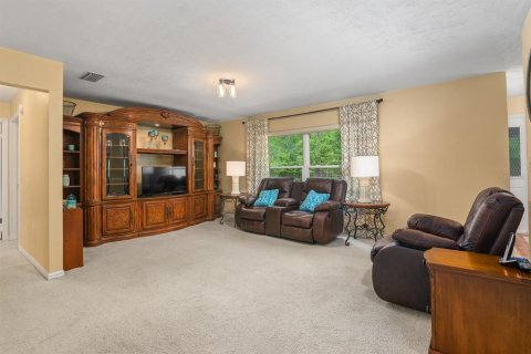 Casa en venta en High Springs, Florida, 6 dormitorios, 382.57 m2 № 1625536 - foto 17