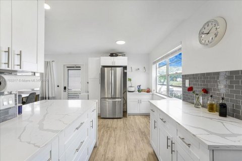 Condo à Deerfield Beach, Floride, 2 chambres № 1997794