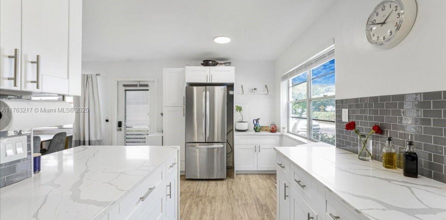 Condo à Deerfield Beach, Floride, 2 chambres  № 1997794